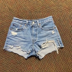 501 levi shorts